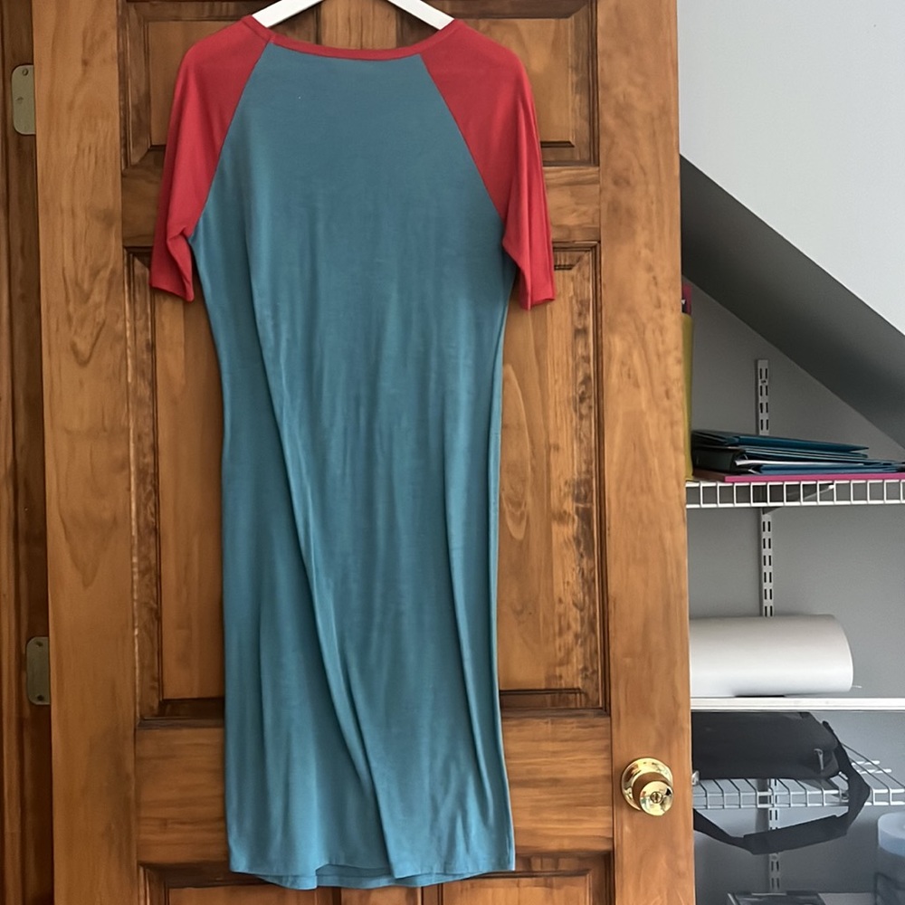 LulaRoe Julia Dress size Medium - Picture 3 of 3
